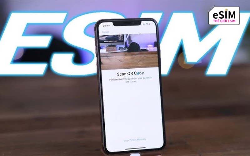 eSIM du lịch giúp iPhone Xs kết nối mạng nhanh, giữ SIM chính và tiết kiệm chi phí.